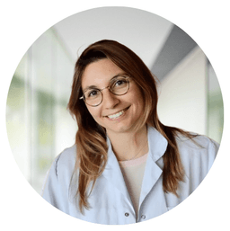 Photo de Dr Estelle Touboul